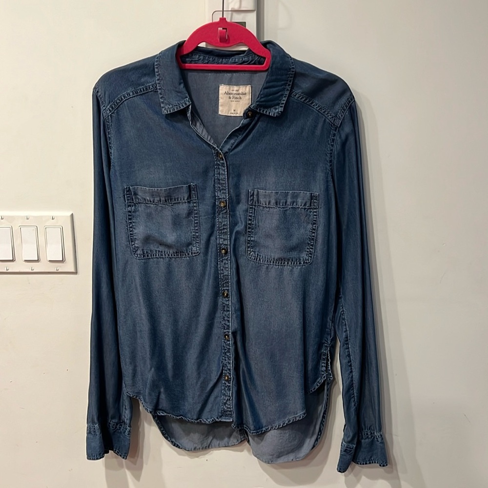 Abercrombie & Fitch - Dark Denim Button-Down Western Chambray Shirt - Size M